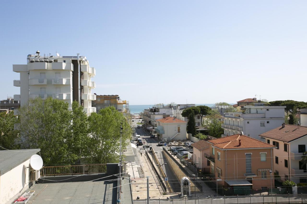 Hotel Mara Rimini Exterior photo